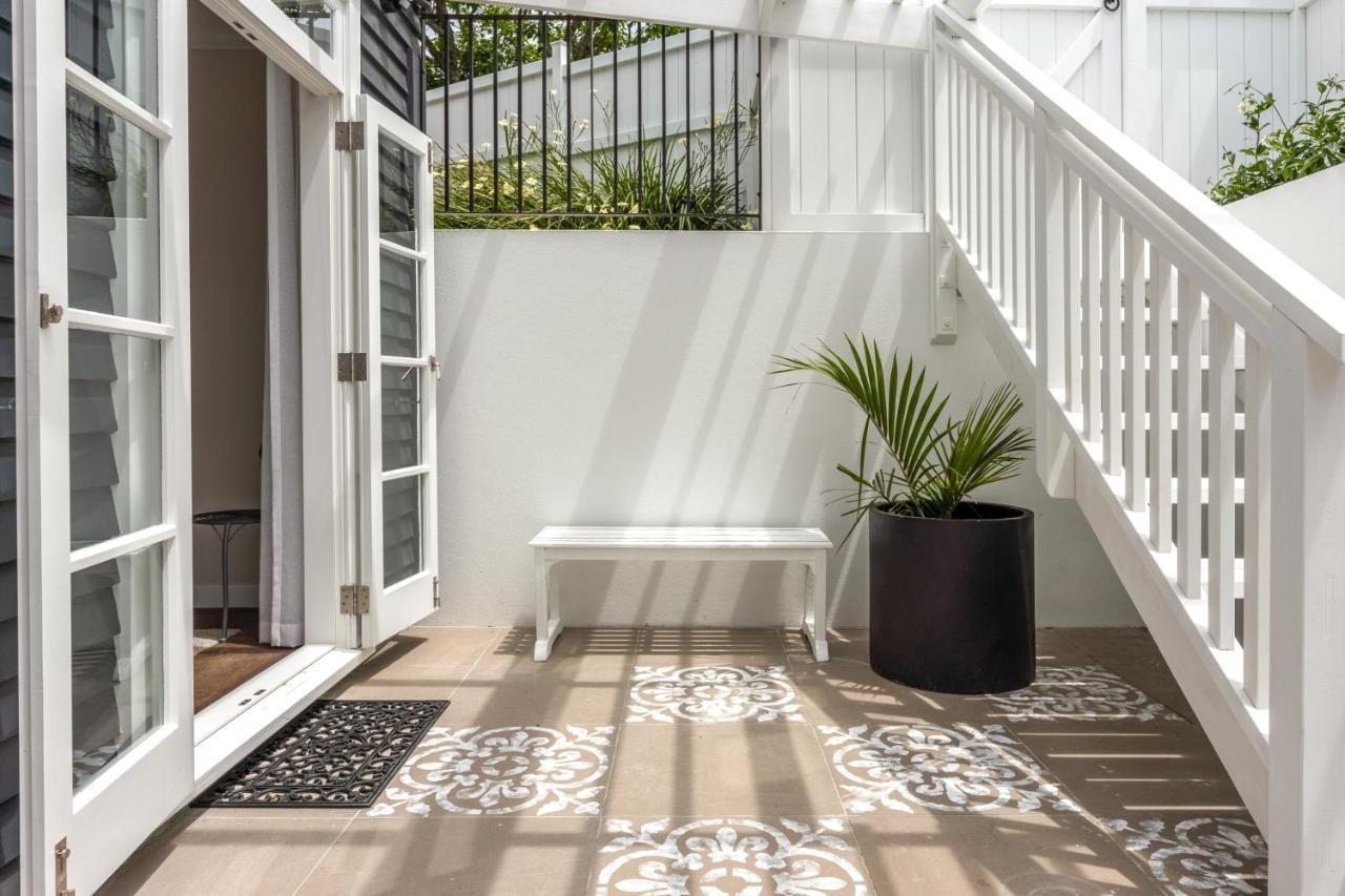 Hotel Hampton Court Oneroa Exterior foto